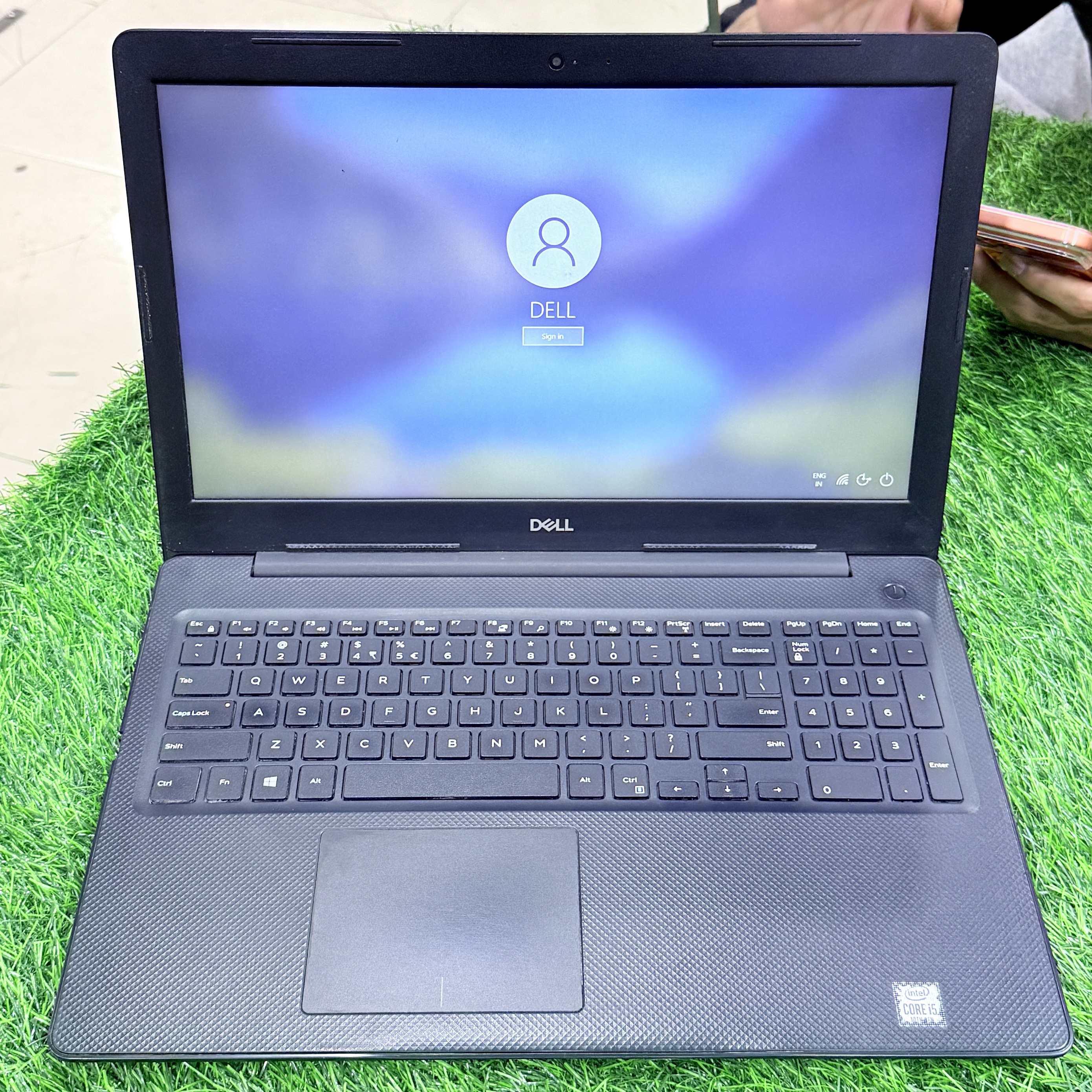 DELL VOSTRO P75F110