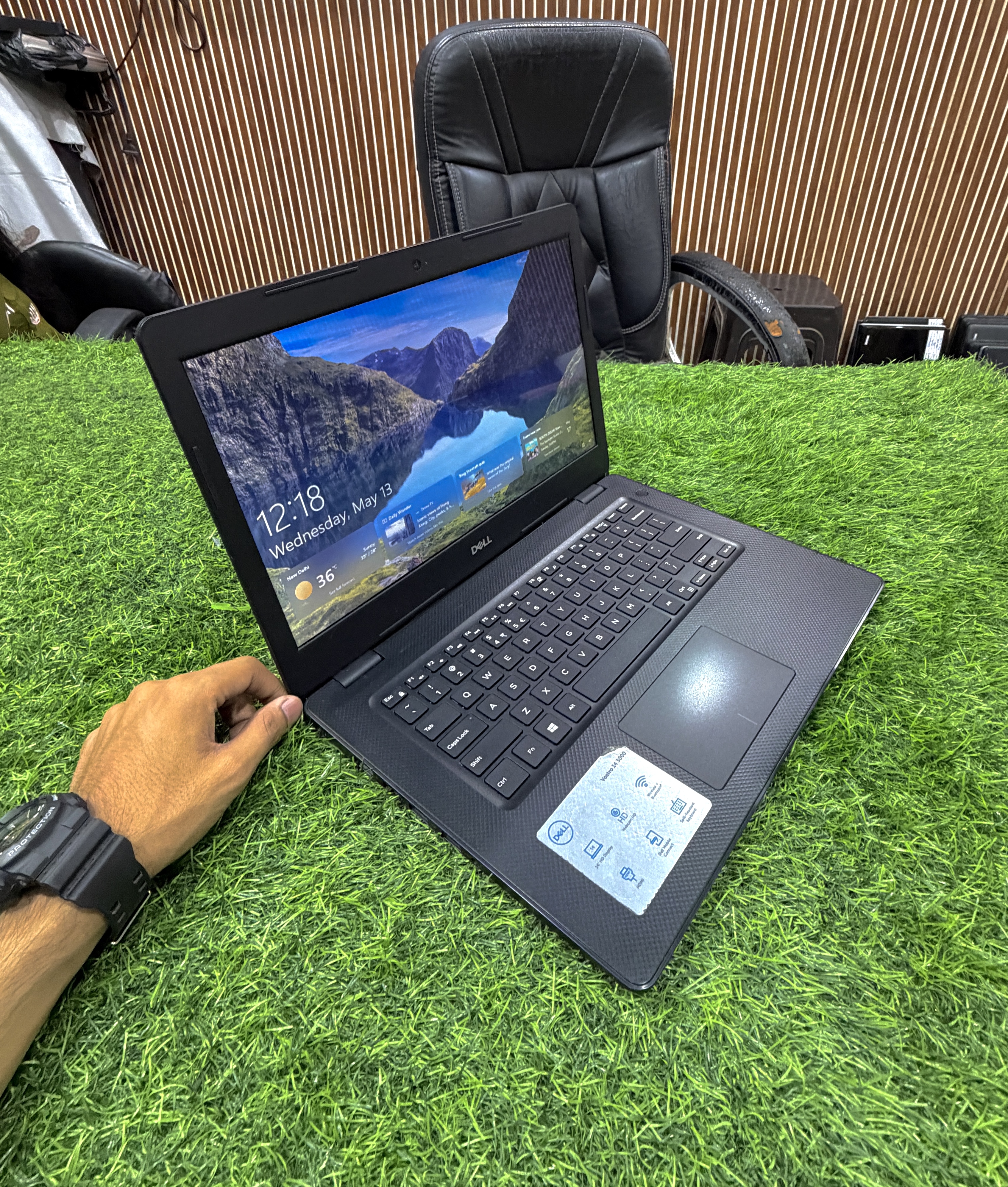 DELL DELL VOSTRO 14 3000