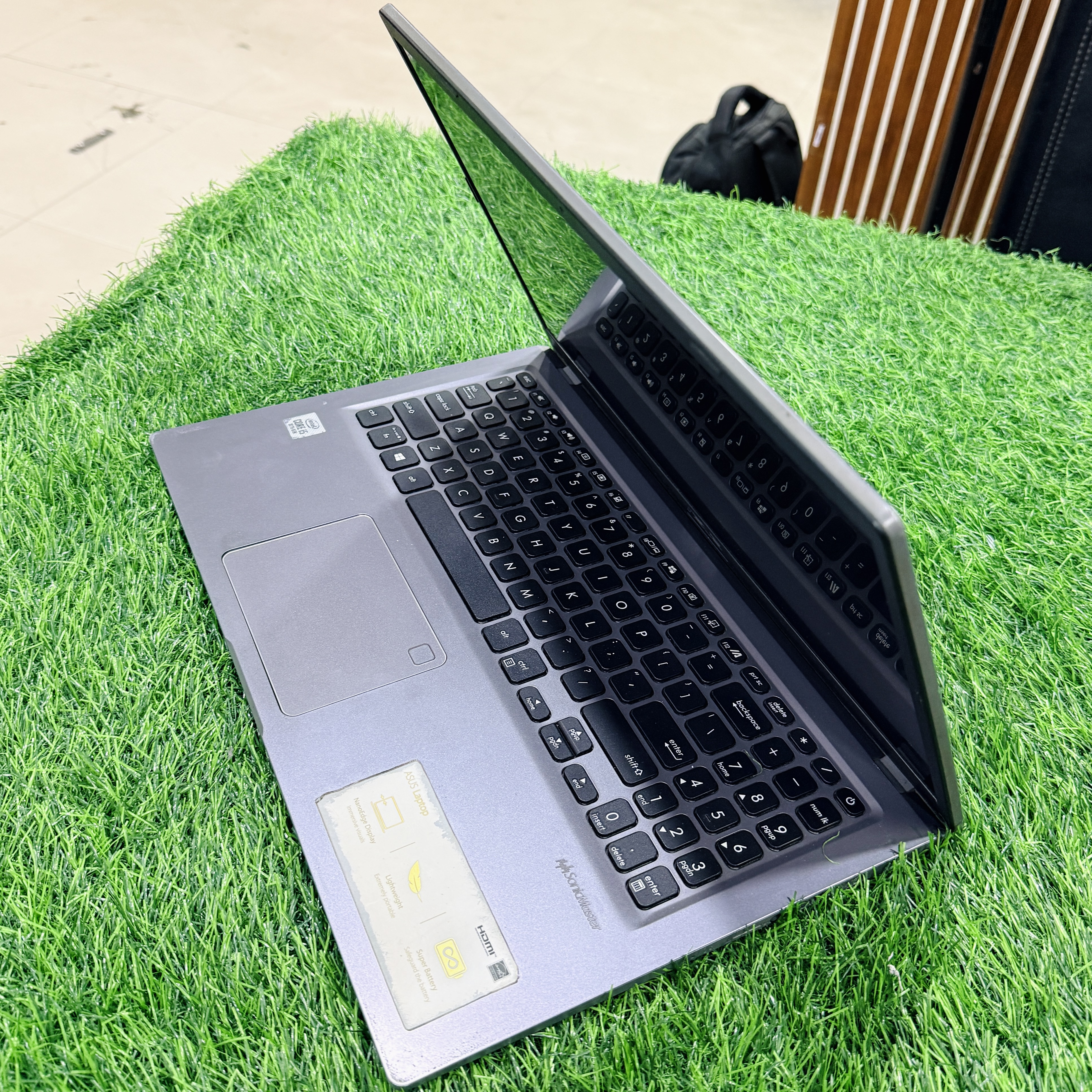 ASUS X515JA